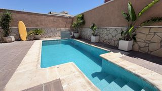 Xalet a El Limonar. Chalé independendiente con piscina privada