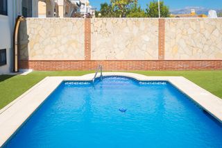 Affitto Casa bifamiliare in Viña Málaga. Fabuloso pareado en alquiler de temporada