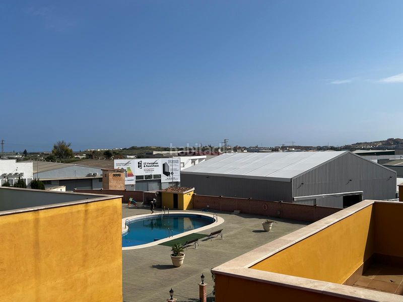 Foto 2e6e0b35-11b0-4c3a-ad62-8cfb53e5ccc8. Casa adossada amb xemeneia piscina a El Limonar Vélez - Málaga