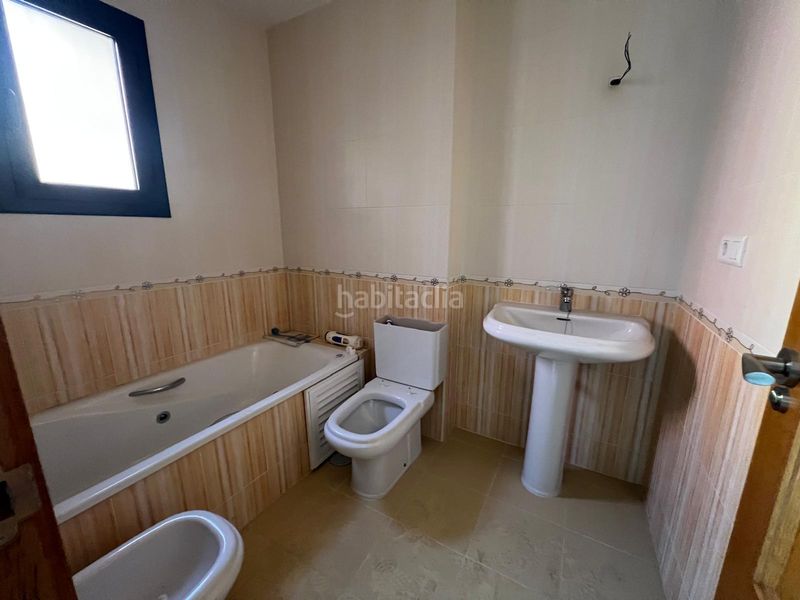 Foto 7a2103b5-211e-4e65-9208-43cd39e069d3. Casa adossada amb xemeneia piscina a El Limonar Vélez - Málaga