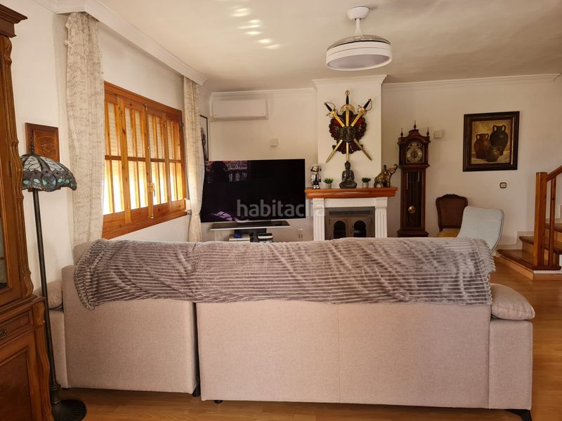 Foto f9e0e92a-01fa-4024-a554-8ac6cb56b541. Casa amb xemeneia calefacció aparcament piscina a Caleta de Velez