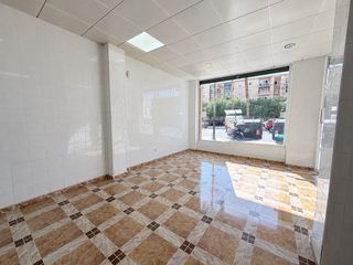 Local commercial à Hispanidad - Vivar Téllez