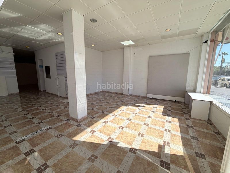 Foto 664b121a-85a9-45dd-94a2-4fac18a5c479. Business premise in Hispanidad - Vivar Téllez Vélez - Málaga