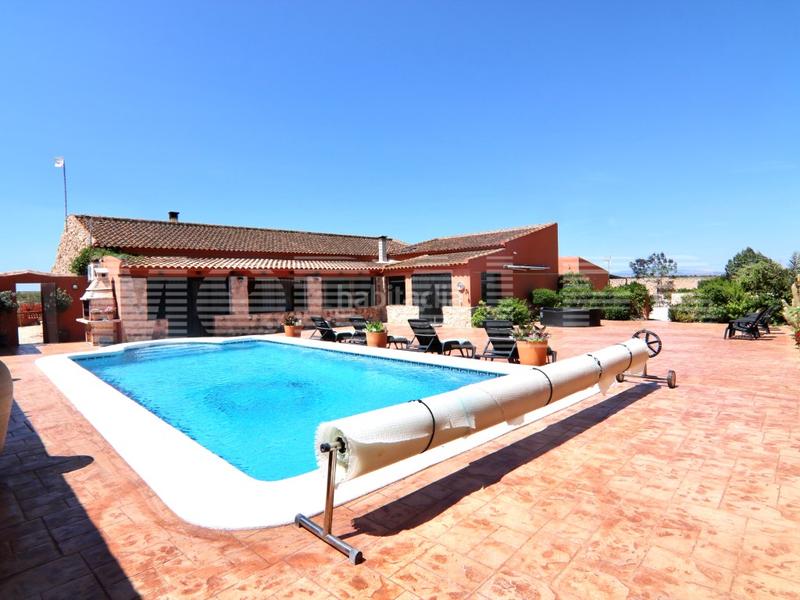 Foto cd068a50-84f9-48a6-922c-47b4d9b247a3. House with parking pool in Las Cánovas - Cuevas de Reyllo Fuente Álamo de Murcia