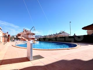 Ground floor in El Alamillo. Planta baja en residencial con piscina alamillo