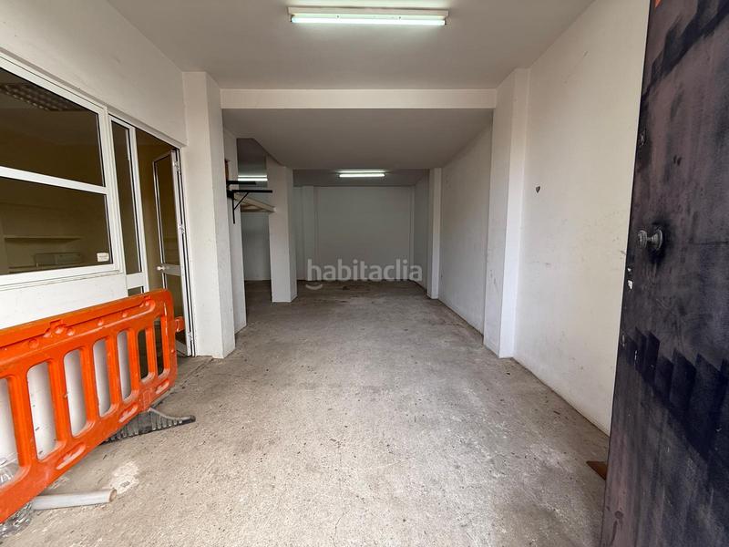 Foto 9d36a6a0-90dc-4224-9f28-a9125aa088f8. Local comercial en calle pablo vi 3 local comercial en venta vistazul en Dos Hermanas