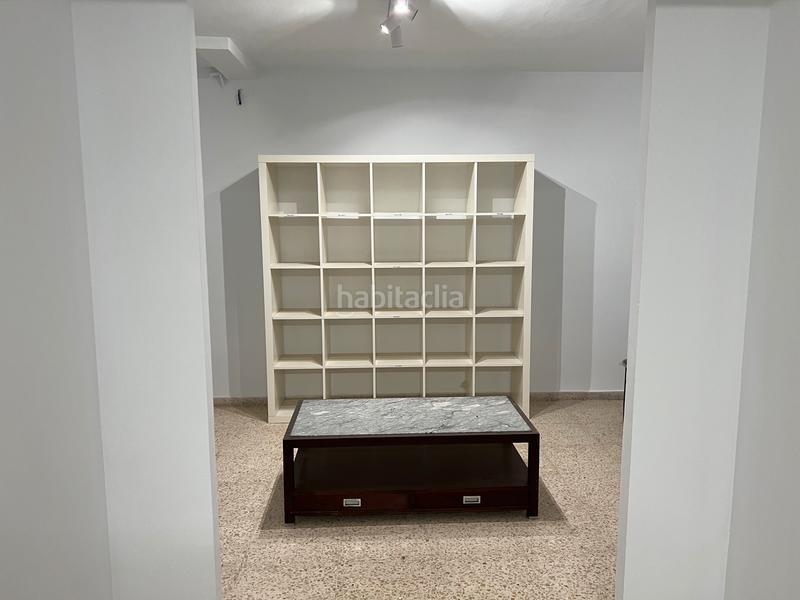 Foto 09243aaf-4a4b-40e6-a479-4f4927bd5c49. Bureau dans calle manuel calvo leal 2 dans El Arenal - La Pólvora Dos Hermanas