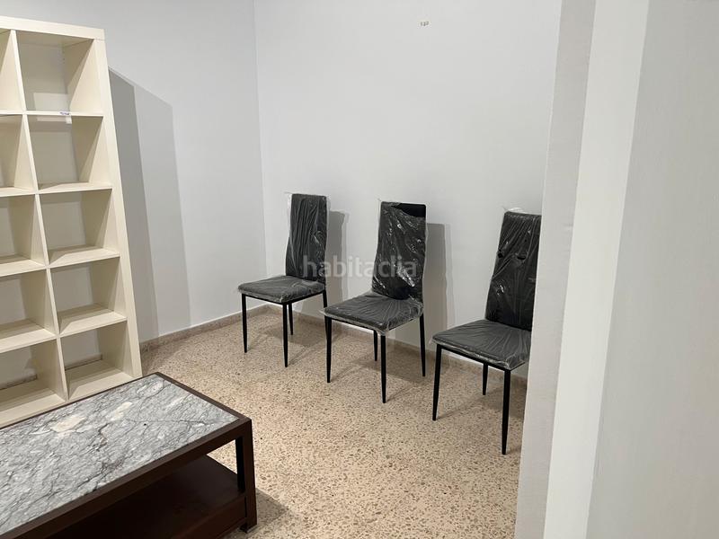 Foto 22d90ad9-78dd-49d9-bcb8-872742536ae5. Bureau dans calle manuel calvo leal 2 dans El Arenal - La Pólvora Dos Hermanas