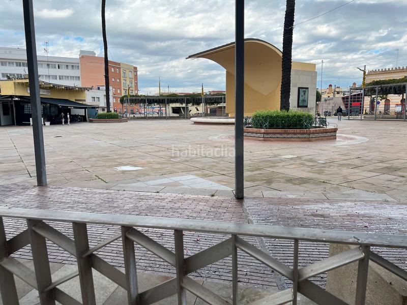 Foto 6def9025-9edd-4c2d-9c25-74135945a694. Bureau dans calle manuel calvo leal 2 dans El Arenal - La Pólvora Dos Hermanas