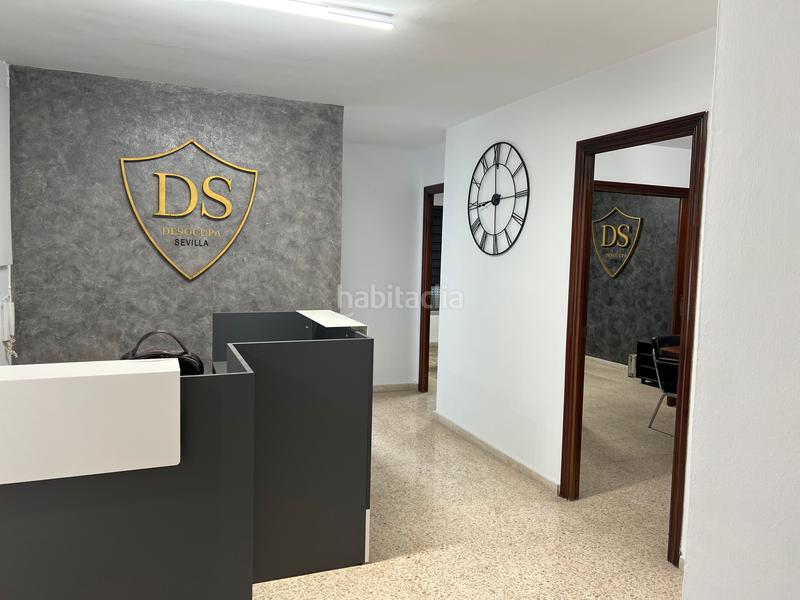 Foto b8d1aba9-cbf8-4833-b6f3-6d42b1625653. Bureau dans calle manuel calvo leal 2 dans El Arenal - La Pólvora Dos Hermanas