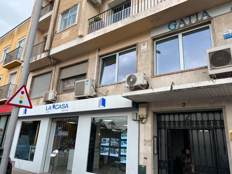 Foto df55e885-0bf5-442f-b150-773a7b91c857. Bureau dans calle manuel calvo leal 2 dans El Arenal - La Pólvora Dos Hermanas