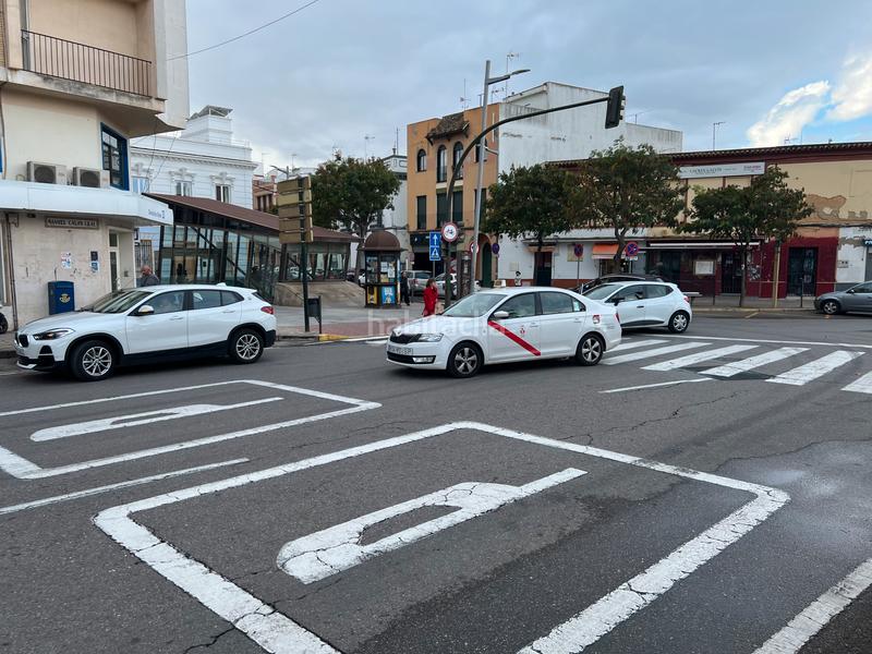 Foto e287b44a-6308-4aa4-9146-2d3c2a7622bd. Bureau dans calle manuel calvo leal 2 dans El Arenal - La Pólvora Dos Hermanas