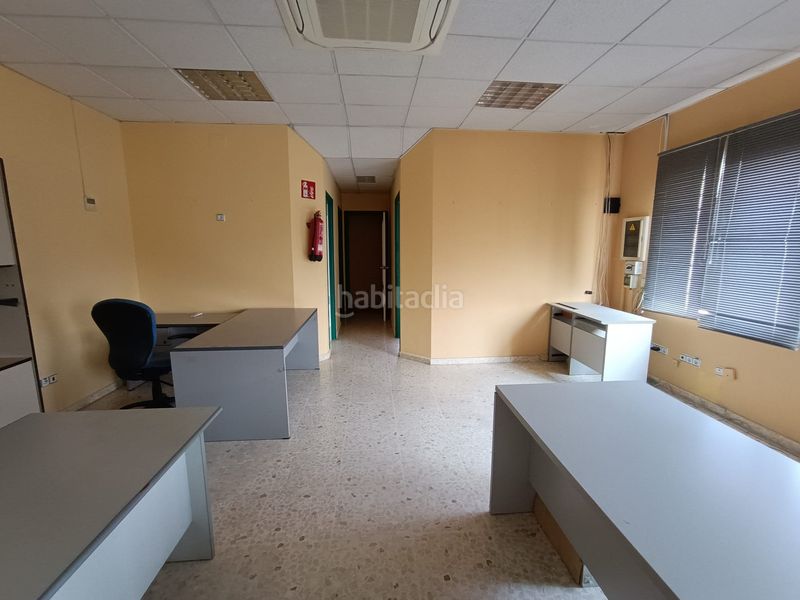 Foto 6fce8287-4c55-4253-9470-da13a4ada018. Rent industrial building in carretera sevilla-cádiz 556 in Dos Hermanas