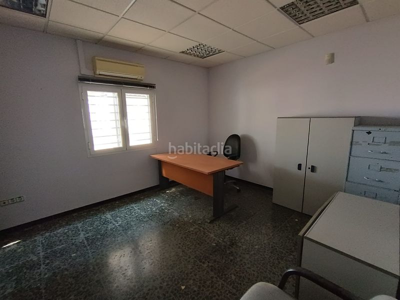 Foto bf38e63c-9291-4897-9a20-832251f6fa94. Rent industrial building in carretera sevilla-cádiz 556 in Dos Hermanas