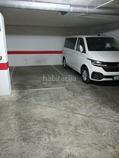 Foto 26cb29aa-4eb9-474e-b84c-cdf951090557. Parking coche 7 garajes en venta en calle la habana en Dos Hermanas