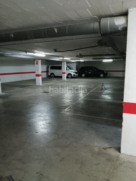 Foto 3ff02516-fb50-4c8e-819e-bc2aba3706ed. Parking coche 7 garajes en venta en calle la habana en Dos Hermanas