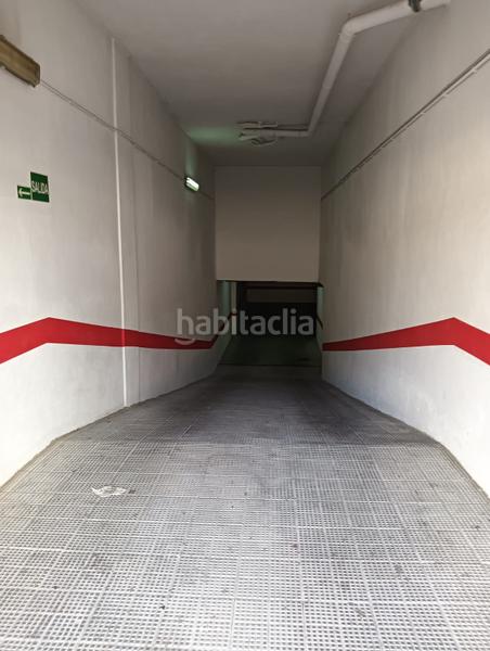 Foto 4149dece-f355-4dff-9a95-70d855c5d54f. Parking coche 7 garajes en venta en calle la habana en Dos Hermanas