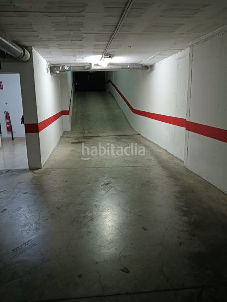 Foto 4cd716af-6e95-4a2d-88a2-85c9c5d4b6c2. Parking coche 7 garajes en venta en calle la habana en Dos Hermanas