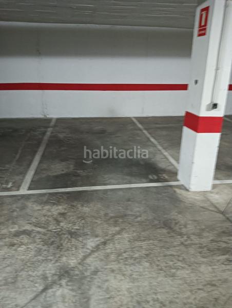 Foto 97373dd1-90a6-4831-ba55-71d7fd163c7e. Parking coche 7 garajes en venta en calle la habana en Dos Hermanas