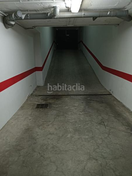 Foto b196005f-8e07-41b0-97ae-74c0bf37c6c0. Parking coche 7 garajes en venta en calle la habana en Dos Hermanas