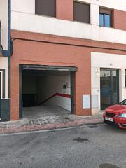 Autoparkplatz in Calle la habana 36. Plazas aparcamiento en sotano de edificio de viviendas