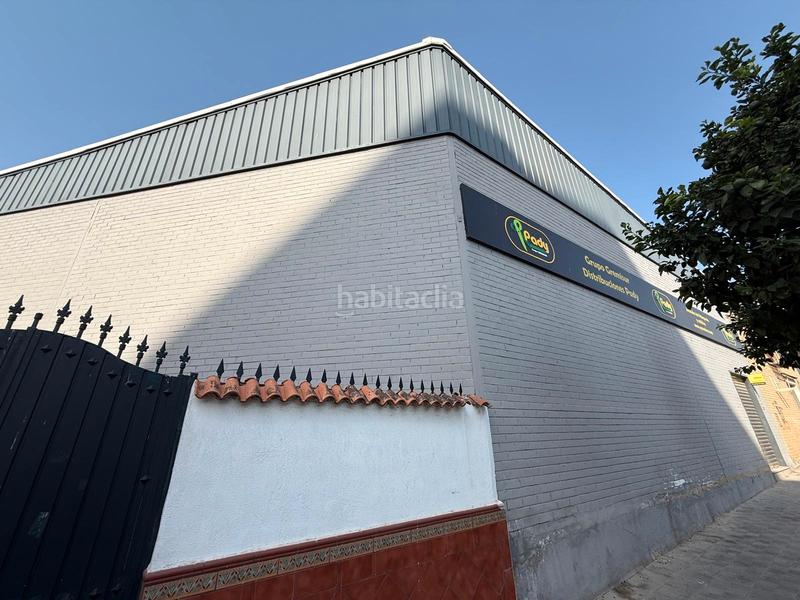 Foto b7e33a1c-3296-4f9e-89f0-b452721281fc. Alquiler nave industrial en calle pintor amalio garcía del moral 12 nave en alquiler en polig. orippo en Dos Hermanas