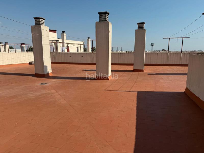 Foto 4ffbdc6f-e5a5-4701-a91a-6f03b90a3d49. Piso en avenida de españa 56 piso planta baja en avda. españa en Dos Hermanas