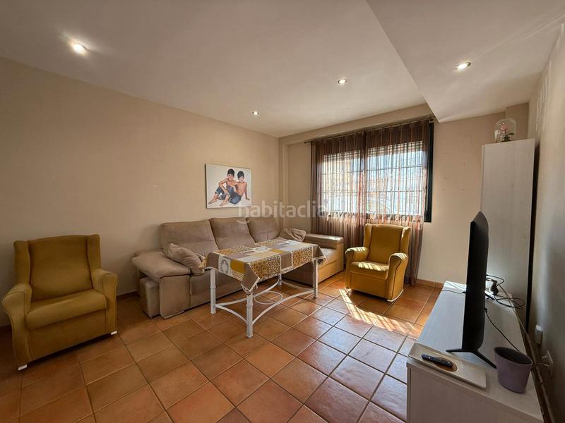 Foto 20d6b119-7d00-4dfb-be6d-67052a41a60c. Casa adosada en calle cartagenera 28 casa unifamiliar en zona avda. españa en Dos Hermanas
