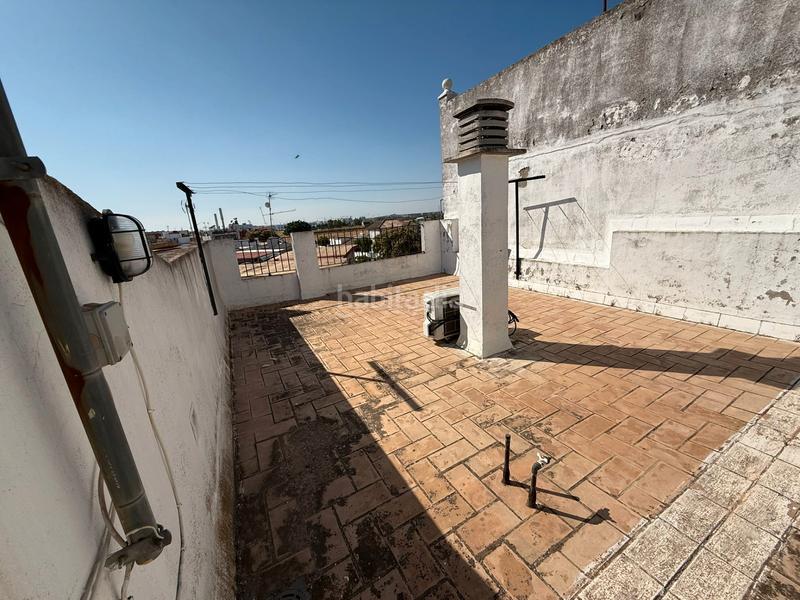 Foto 919bf7b8-b6e1-4537-9bd9-64c7547e367a. Casa adosada en calle cartagenera 28 casa unifamiliar en zona avda. españa en Dos Hermanas