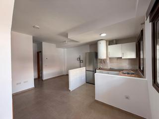 Location Studio  Calle la habana 2c. Piso alquiler calle la habana