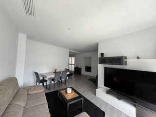Rent Flat in Calle las morerillas 5. Piso en alquiler junto al ayuntamiento