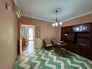 Casa adossada a Calle real de utrera 256