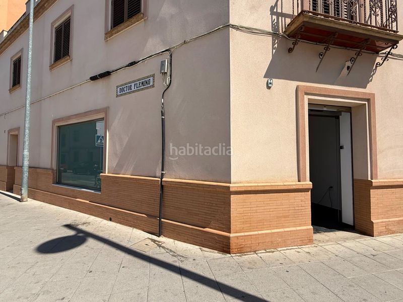 Foto c6c18af5-acac-46b5-ab2c-028541316b00. Lloguer local comercial a calle isaac peral 1 a El Arenal - La Pólvora Dos Hermanas