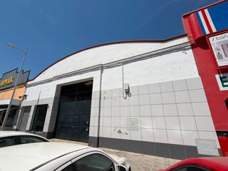 Rent Industrial building in Avenida de andalucia 206. Nave comercial en avda. andalucia - dos hermanas