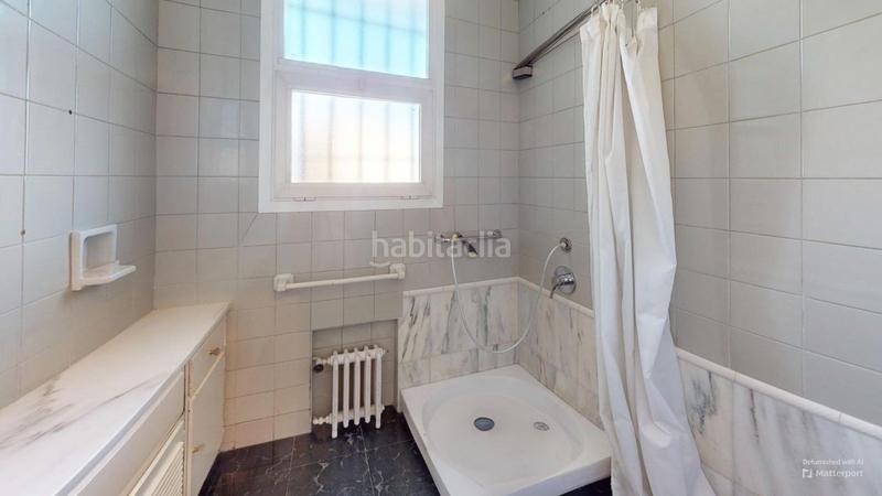 Foto 4cbecd1e-1035-42df-b7e5-35a440acbb09. Pis amb aparcament a Arenal - Museo Sevilla