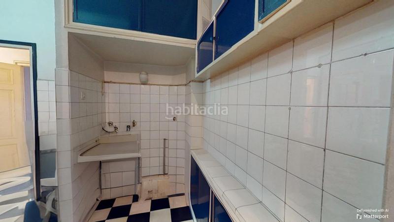 Foto 949d83c5-5998-4106-9143-57ee228b69f5. Pis amb aparcament a Arenal - Museo Sevilla