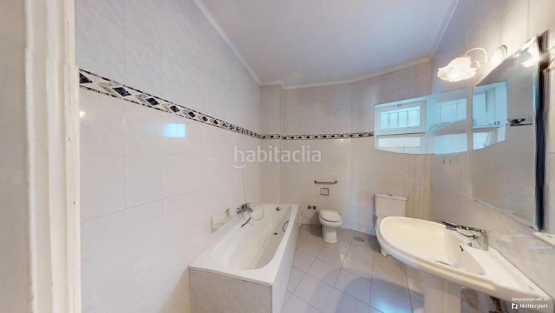 Foto 95abd4c6-b984-42af-8857-ac0e5484f72d. Pis amb aparcament a Arenal - Museo Sevilla