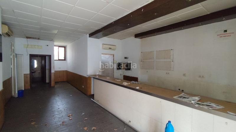 Foto e6ccd478-579e-42dc-aff7-a5393ee6a025. Alquiler local comercial local en alquiler en la palmera. en Sevilla