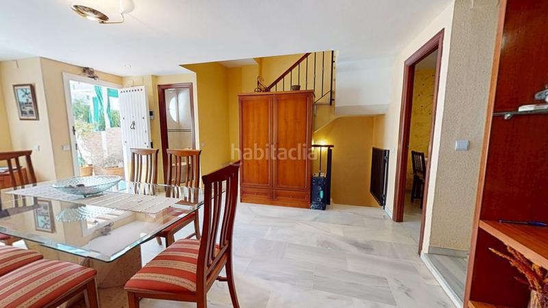 Foto 181f71b9-f5f2-4a5e-acf9-42e717d55e54. Haus mit heizung parking in Ciudad Aljarafe Mairena del Aljarafe