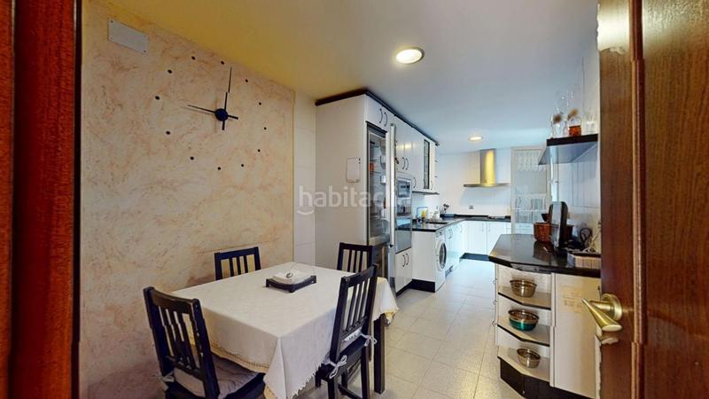 Foto 4277c01f-f30f-4ce1-9cfc-feeb4766d2af. Haus mit heizung parking in Ciudad Aljarafe Mairena del Aljarafe