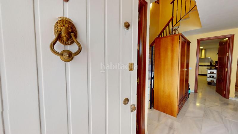 Foto 55d5f1e1-7d16-4643-ac8e-3dc14a761579. Haus mit heizung parking in Ciudad Aljarafe Mairena del Aljarafe