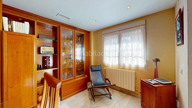 Foto b9324255-d1b1-45e0-9c20-36600bb02045. Haus mit heizung parking in Ciudad Aljarafe Mairena del Aljarafe