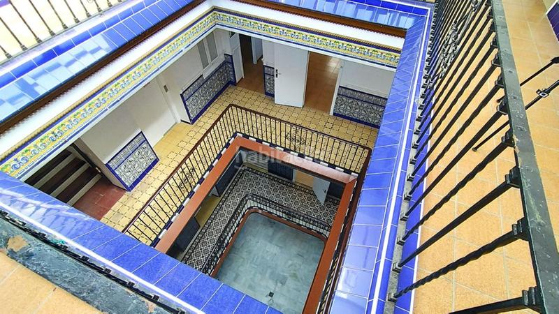 Foto 6578494c-44f8-4ec6-87f9-50077c51e8e7. Casa  en venta en centro, 22 dormitorios. en Encarnación - Regina Sevilla