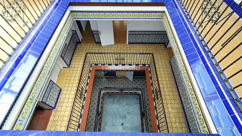 Foto cb3fe52e-d6e2-4fff-b07a-fdf6d89b7a59. Casa  en venta en centro, 22 dormitorios. en Encarnación - Regina Sevilla