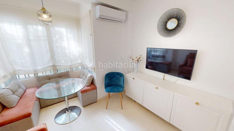 Foto 3dcee929-8e33-47e4-809c-2158eee1b80e. Piso  en venta en Los Remedios, 3 dormitorios. en Sevilla