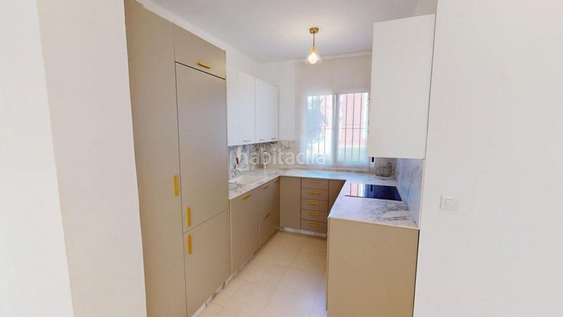 Foto 4c39767b-f8f2-40aa-8f01-bf57605ed288. Piso  en venta en Los Remedios, 3 dormitorios. en Sevilla