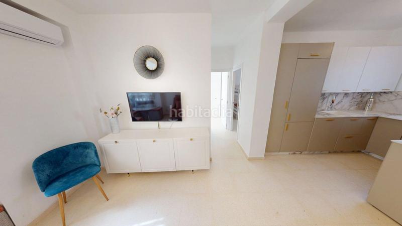 Foto ba9203cb-9b04-4c99-80d5-43f875fc3e3a. Piso  en venta en Los Remedios, 3 dormitorios. en Sevilla