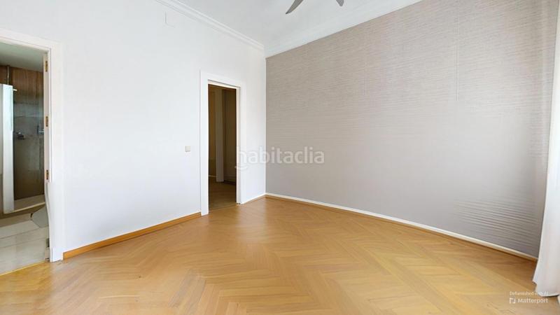 Foto 22fa5b69-b1ad-47b8-85ee-caf0f8634883. Appartamento con riscaldamento parcheggio in Los Remedios Sevilla
