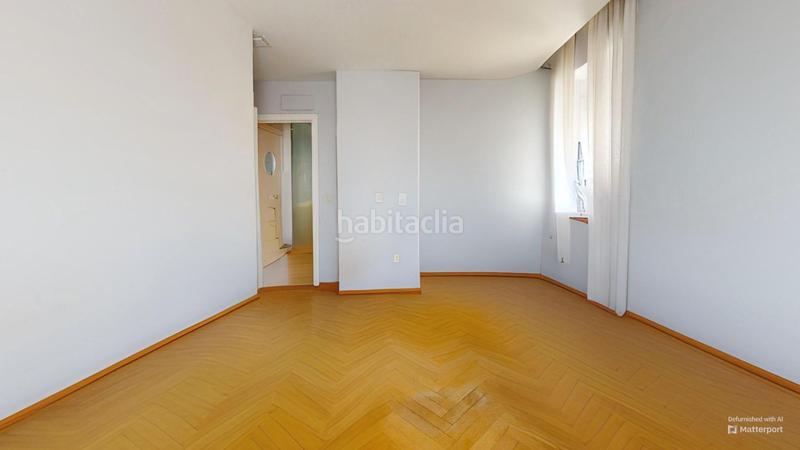 Foto 6fc4550a-6a4c-44de-b4da-3f0ea5286c14. Appartamento con riscaldamento parcheggio in Los Remedios Sevilla