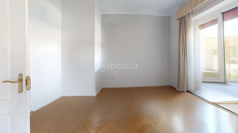 Foto a6acce37-df65-4bbe-851a-46949bb178da. Appartamento con riscaldamento parcheggio in Los Remedios Sevilla